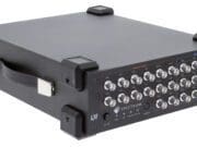 Comprobación de la respuesta de la fuente con generadores de ondas arbitrarias y digitalizadores en un solo instrumento