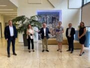 Arrow Electronics galardonada en los premios anuales de distribuidores de Bourns bourns award