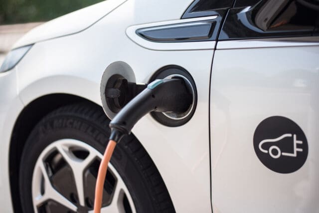 carga eficiente vehiculos electricos