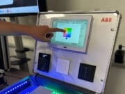 ABB inspira vocaciones STEM a través de talleres de robótica y domótica en Leadingirls 2025 Talleres ABB en Leadingirls