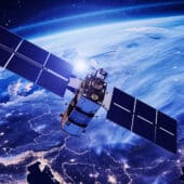 Medidas de carga útil y componentes de satélite con instrumentos de Rohde & Schwarz en Space Tech Expo 2025