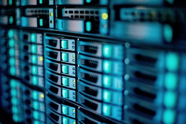 Infineon colabora con NVIDIA en sistemas de conversión de energía basados ​​en nitruro de galio para centros de datos de IA de 800 VCC